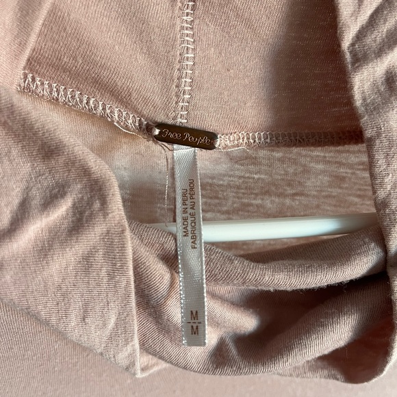 Free people turtle neck long sleeve tunic - Picture 2 of 4